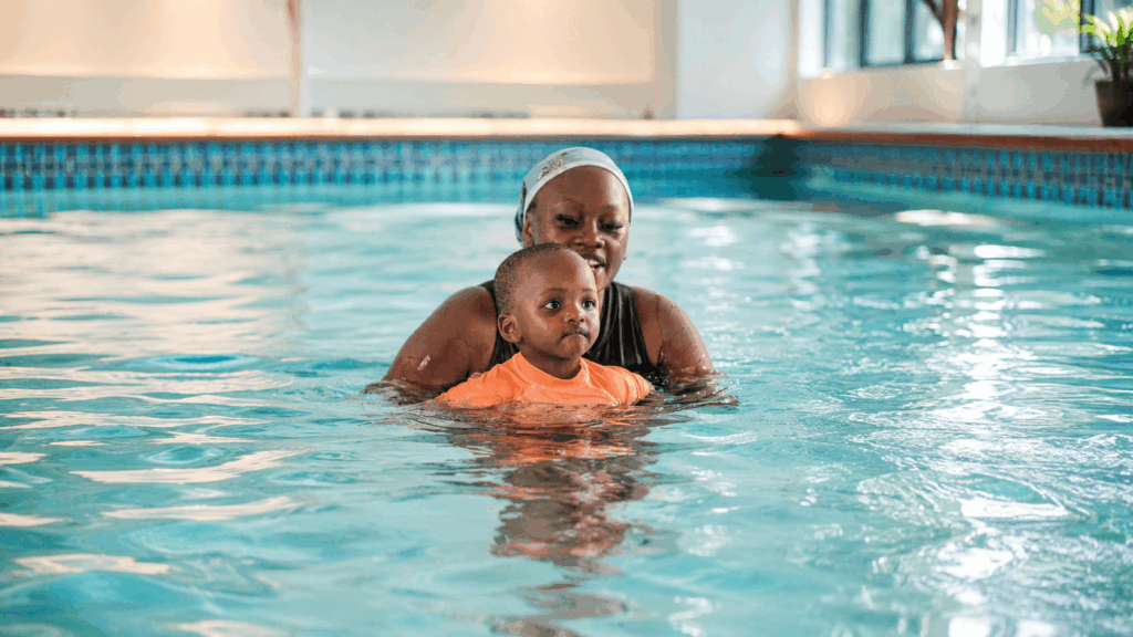 Heated Indoor Swimming Lessons Johannesburg: Why Year-Round Swimming Helps Children Progress Faster